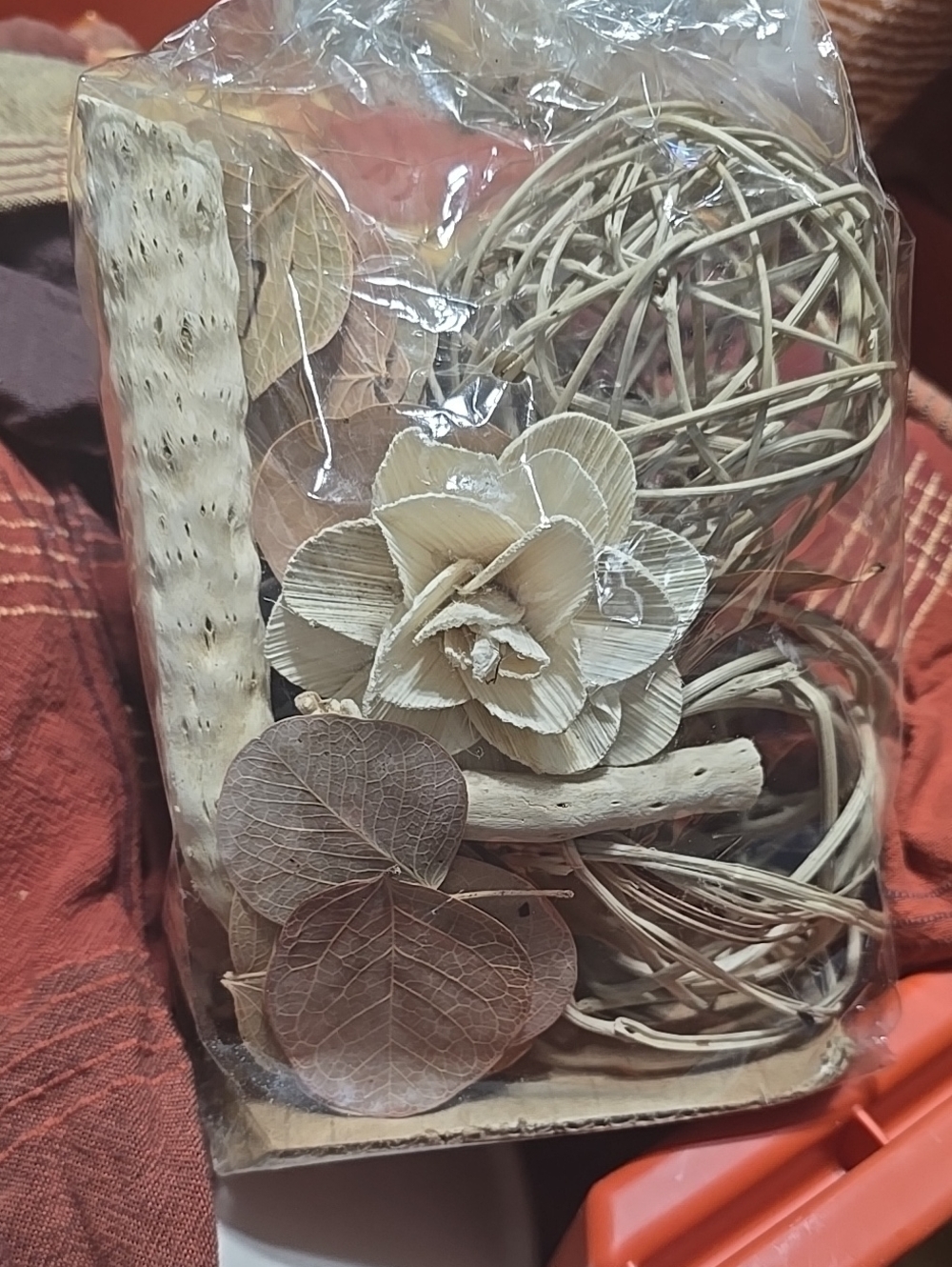 ❤️10/$30 New Neutral Autumn Potpourri Decorative Accent